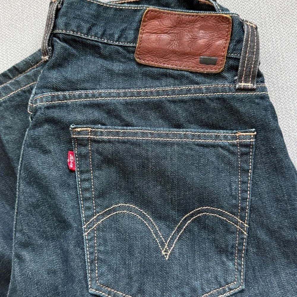33X32 Levi's Men's Dark Blue Straight Jeans 514